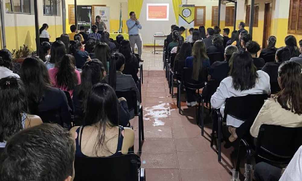 Desarrollan taller de prevención de adicciones y desarrollo de habilidades blandas en Caaguazú