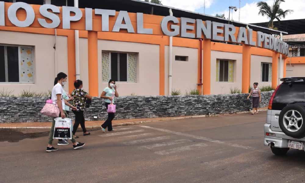 Niña fallece en Acosta Ñu tras presunta infección por bacteria en colegio de Capiatá