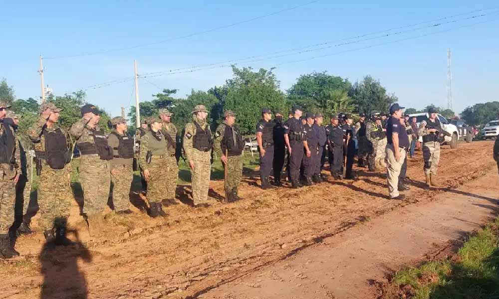 Policía detiene a dos personas tras operativo en campamento narco de Cordillera