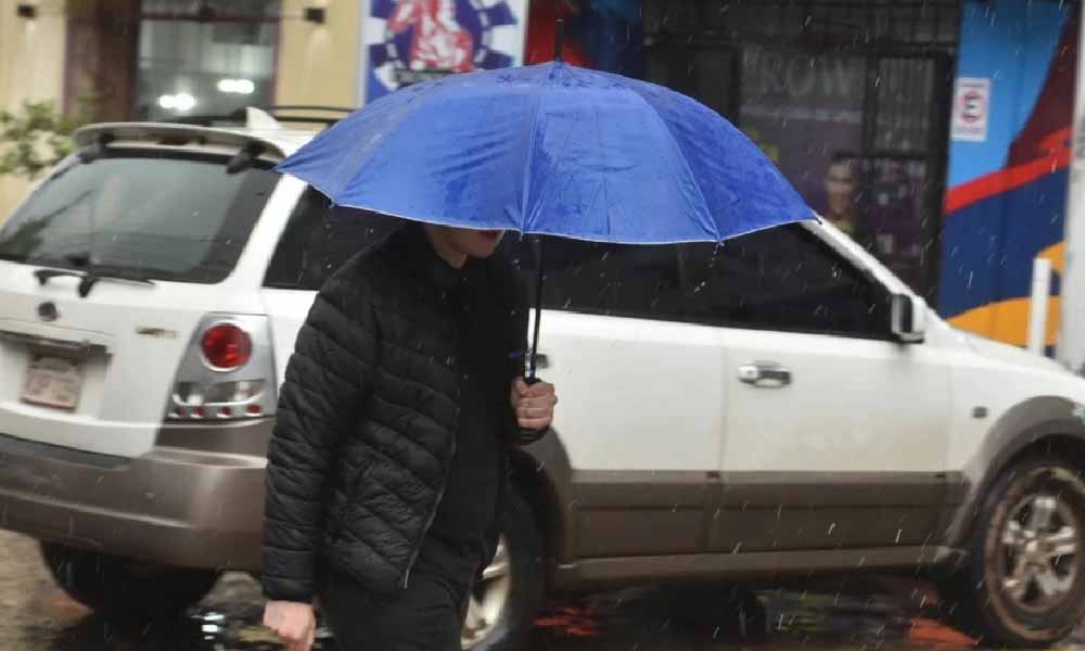 Meteorología prevé un ambiente caluroso, húmedo e inestable para este lunes