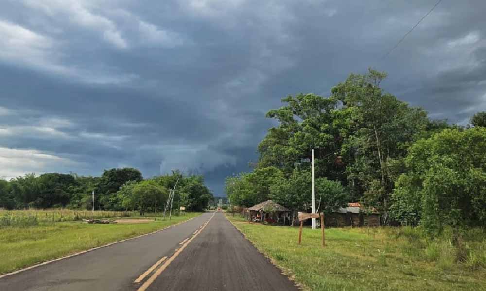 Martes fresco a cálido, con lluvias y alertas para algunas zonas de Paraguay