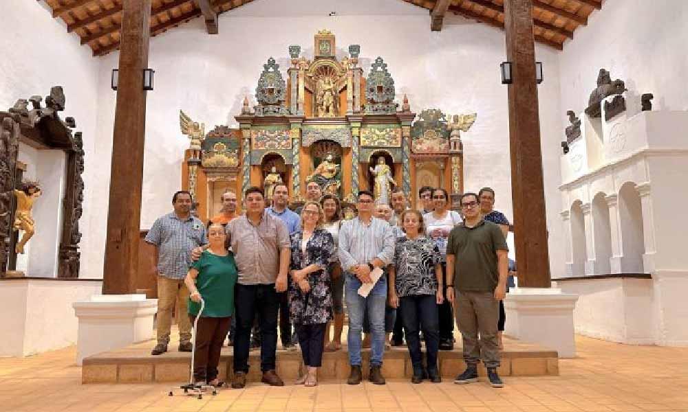 Entregan llaves del templo de San Joaquín y Santa Ana tras su restauración