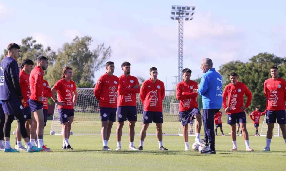 La Albirroja trabaja pensando en Uruguay
