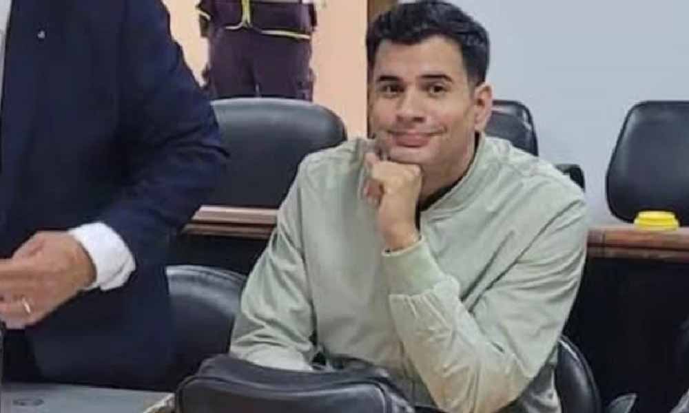 Comunicador insiste en su inocencia y apelará condena por difamación a futbolista Tito Torres