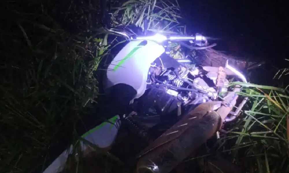 Tras asalto, delincuentes huyen y abandonan moto por rastreo satelital