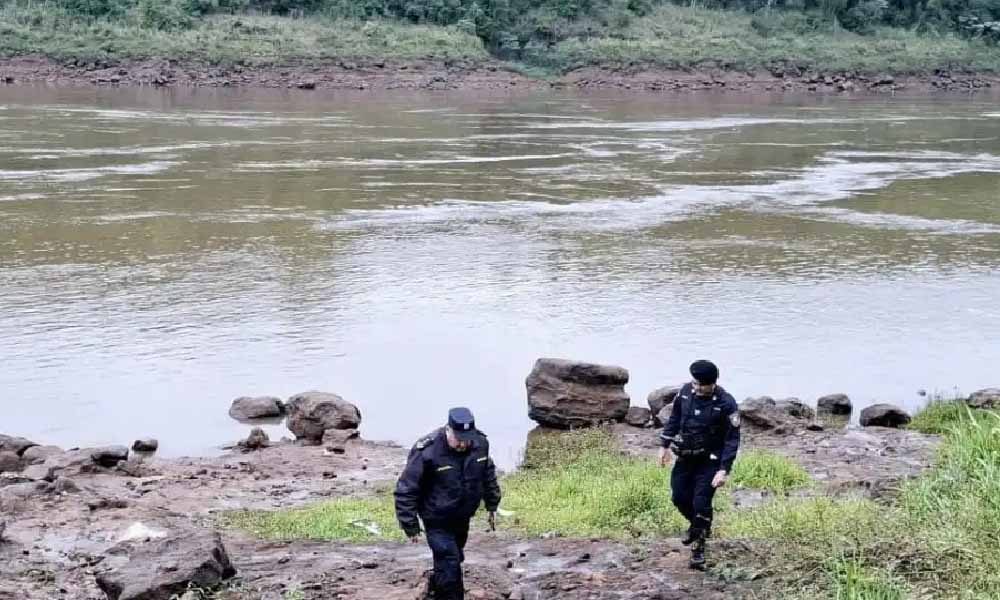 Hallan cadáver no identificado en el río Paraná y descartan que sea de adolescente desaparecido