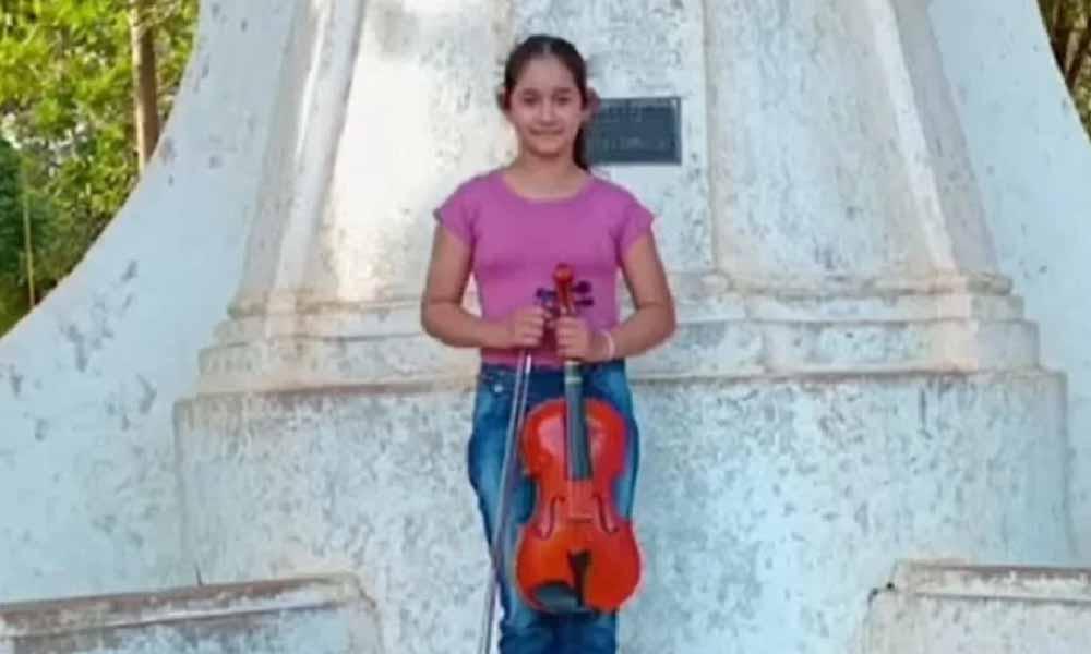 Policía busca a adolescente sospechoso por el crimen de Melania Monserrath