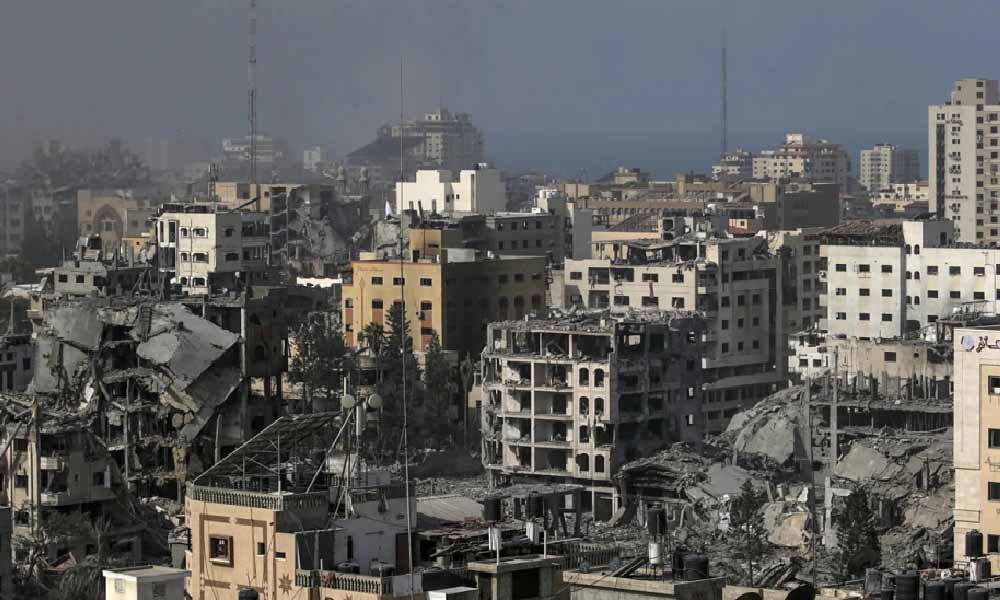 Israel mata al menos a 20 palestinos en ataques desde el amanecer en Gaza