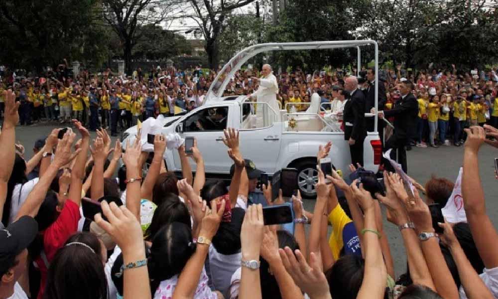 Exhibirán papamóvil por los 10 años de la visita de Francisco a Paraguay