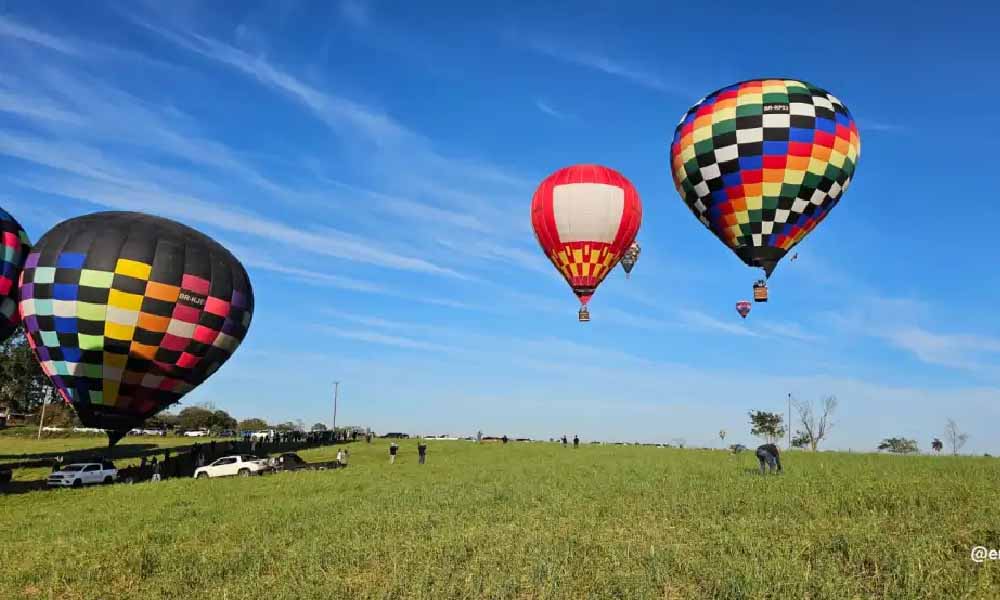 El cielo de Yguazú se viste de colores con el mundial de Globos Aerostáticos