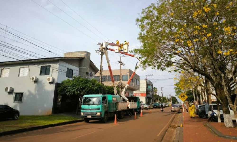 Mantenimiento de alimentadores beneficia a más de 50.000 usuarios de Coronel Oviedo