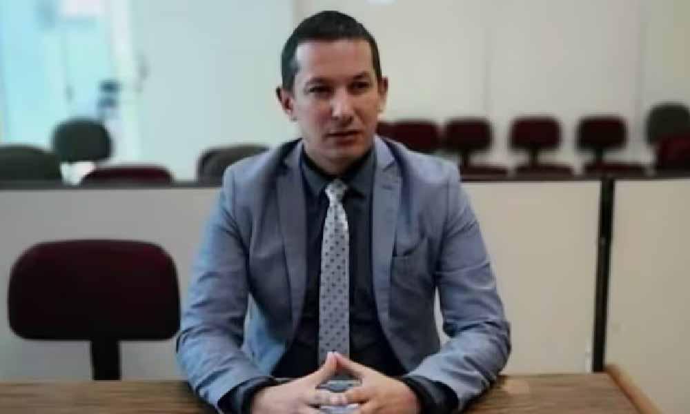 Senado pide investigar al fiscal cuestionado por su actuación en caso de feminicidio