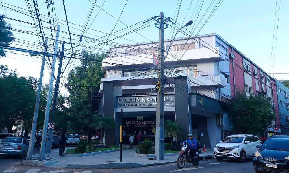 Identificaciones: detienen a 11 policías vinculados a red de falsificadores