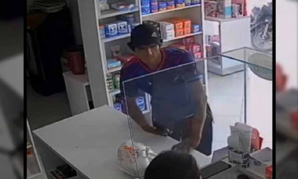 Hombre pidió recarga millonaria para apuesta deportiva y se escapó sin pagar