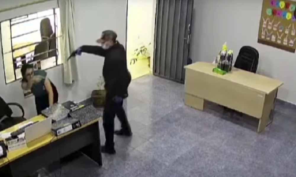 Solitario delincuente asalta cooperativa en Obligado y se alza con G. 40 millones