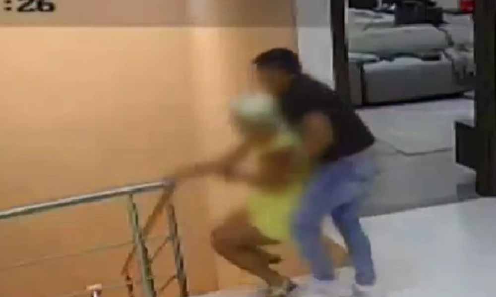 Fiscal descarta supuesta extorsión y agresiones mutuas en caso de mujer goleada por su ex pareja