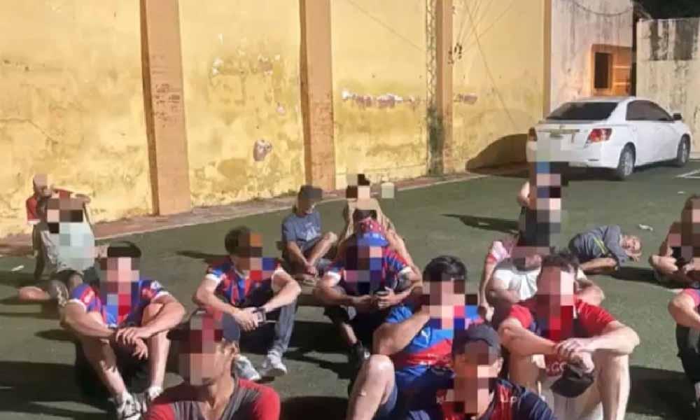 Dos policías resultan heridos tras enfrentamiento con hinchas de Cerro Porteño